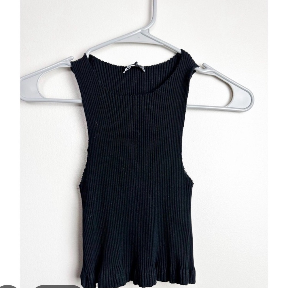 Zara Black Textured Sleeveless Top